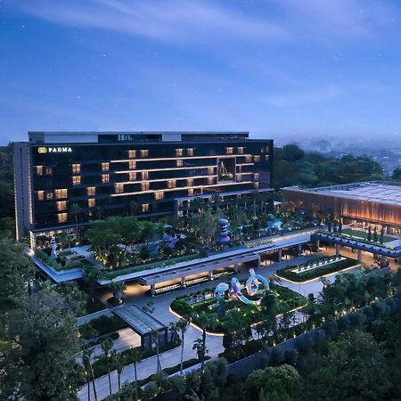 Padma Hotel Semarang Eksteriør bilde