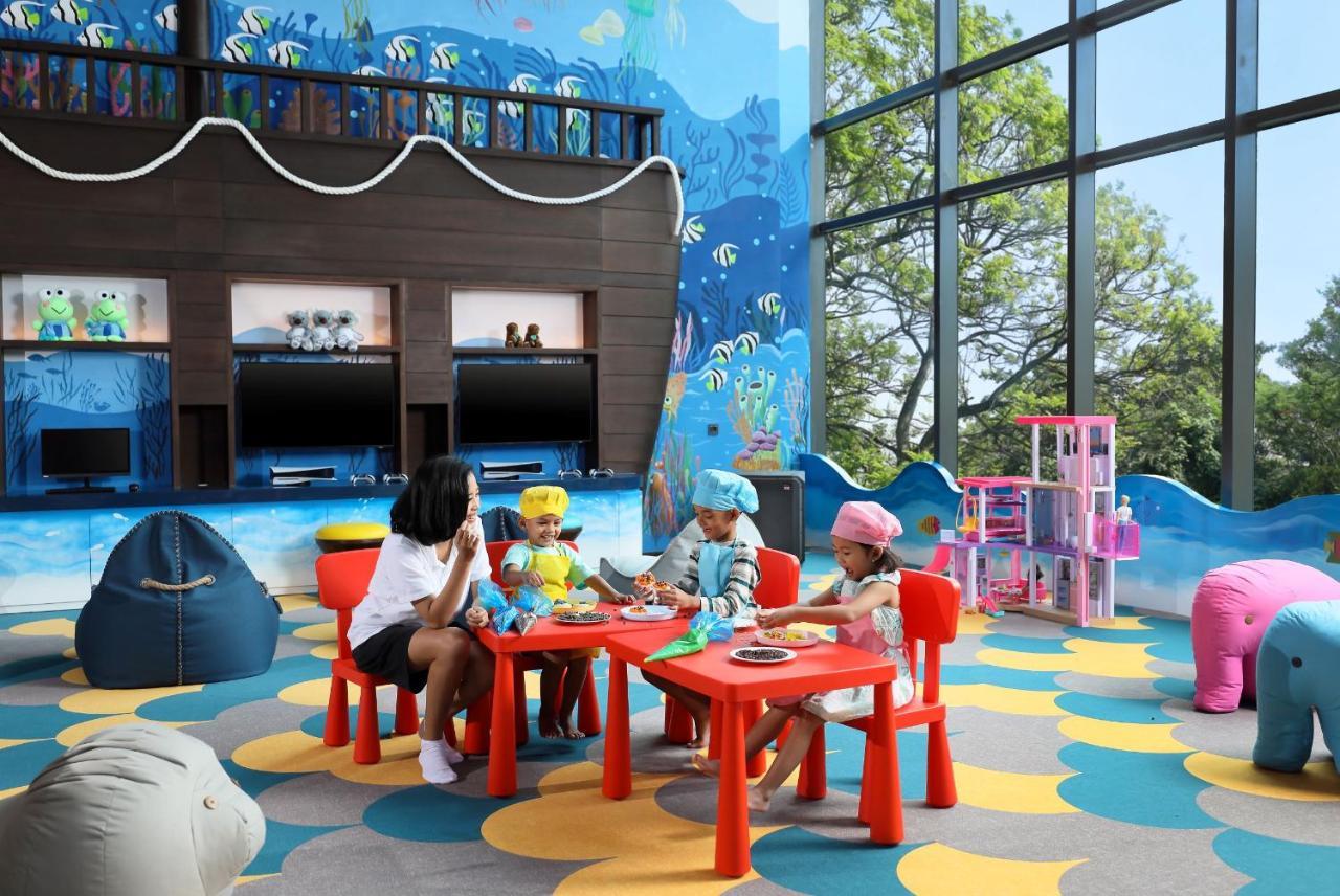Padma Hotel Semarang Eksteriør bilde